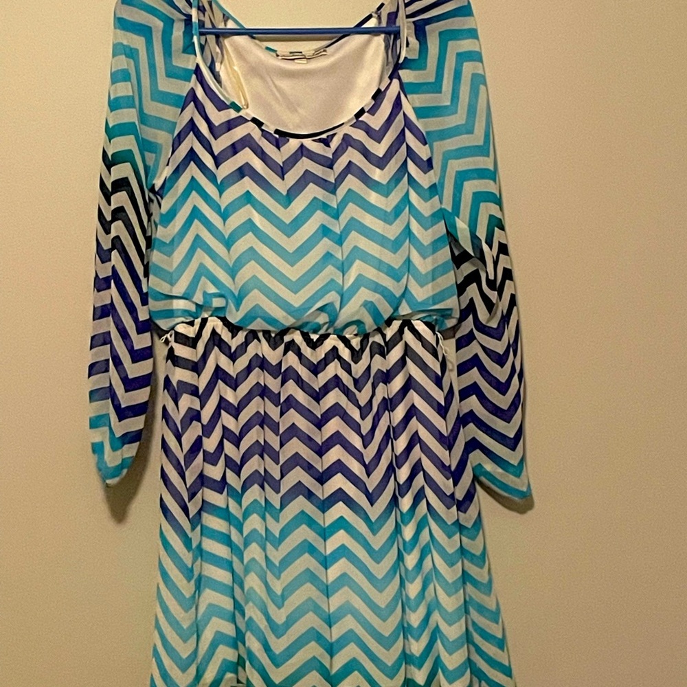 Very cute Accidentally In Love dress. Great for work or going out